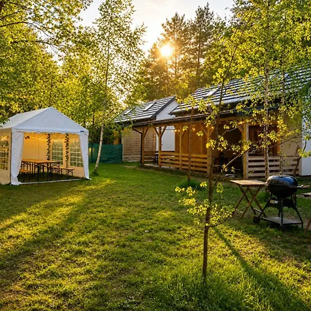 Nyaraló Lesna Osada Wieliszew
